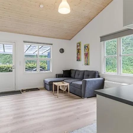 Marlina - 30km From The Sea By Interhome Toftlund